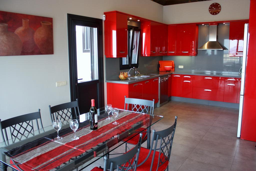 Villas Anais Каляо Салвахе Стая снимка